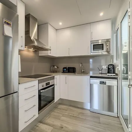 Comfort, Style & Value Near Barceloneta Beaches Appartement Barcelona