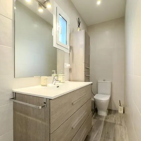 Comfort, Style & Value Near Barceloneta Beaches Appartement *